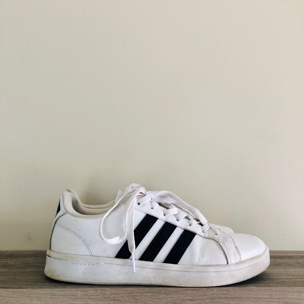 Adidas cloudfoam superstars